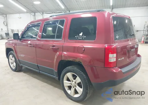 2012 Jeep Patriot Latitude z USA, uszkodzony, nr VIN 1C4NJRFB7CD621992